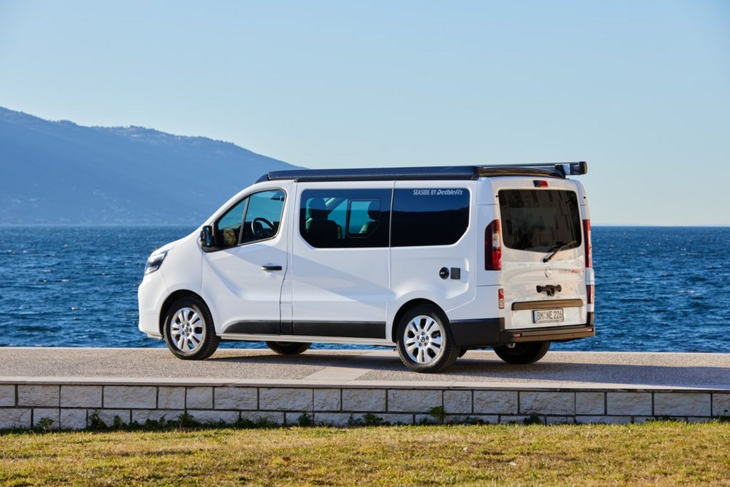 Nissan Primastar  ARB CCA Camping