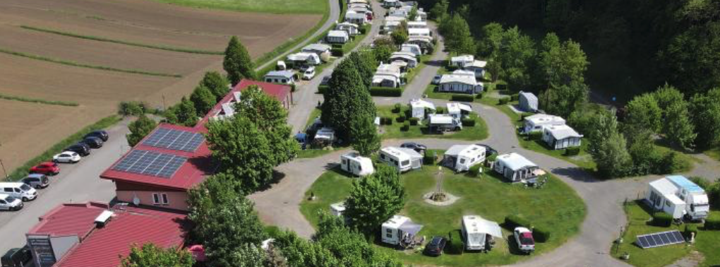 Campingplatz Bairisch Kölldorf von oben mit Pool